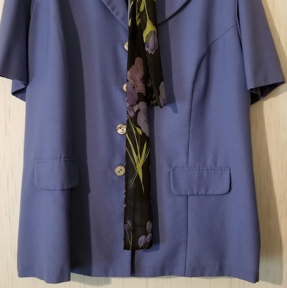 Studio C Collection - Picture 2 of 6